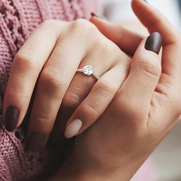 TENCARATS Moissanite Engagement Rings for Women, 1ct 2ct D Color Round Diamond Solitaire Engagement Ring, White Gold Plated Sterling Silver Wedding Promise Rings