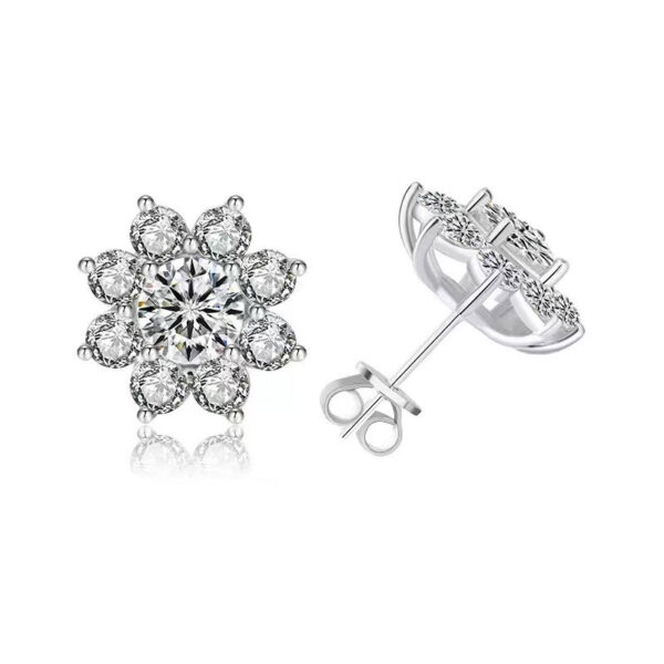 Moissanite Flower Stud Earrings Sterling Silver Sparkling Floral Design Elegant Jewelry for Women Wedding Party Gift